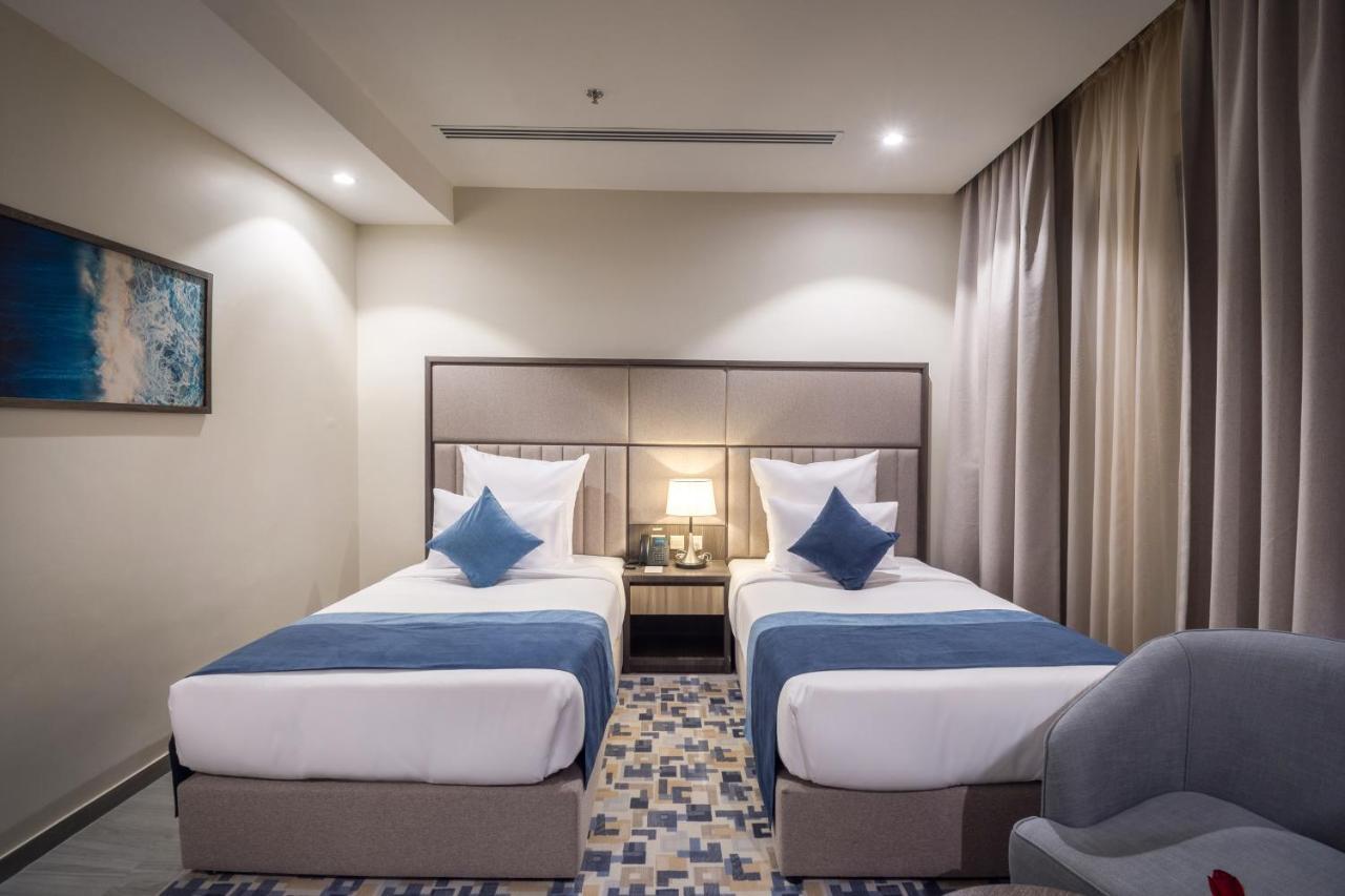 Enala Hotel - אל חובר מראה חיצוני תמונה