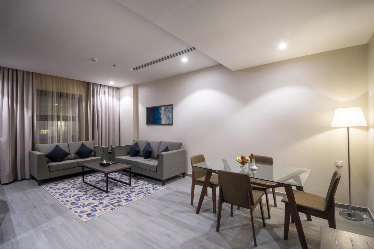 Enala Hotel - אל חובר מראה חיצוני תמונה
