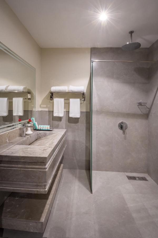 Enala Hotel - אל חובר מראה חיצוני תמונה
